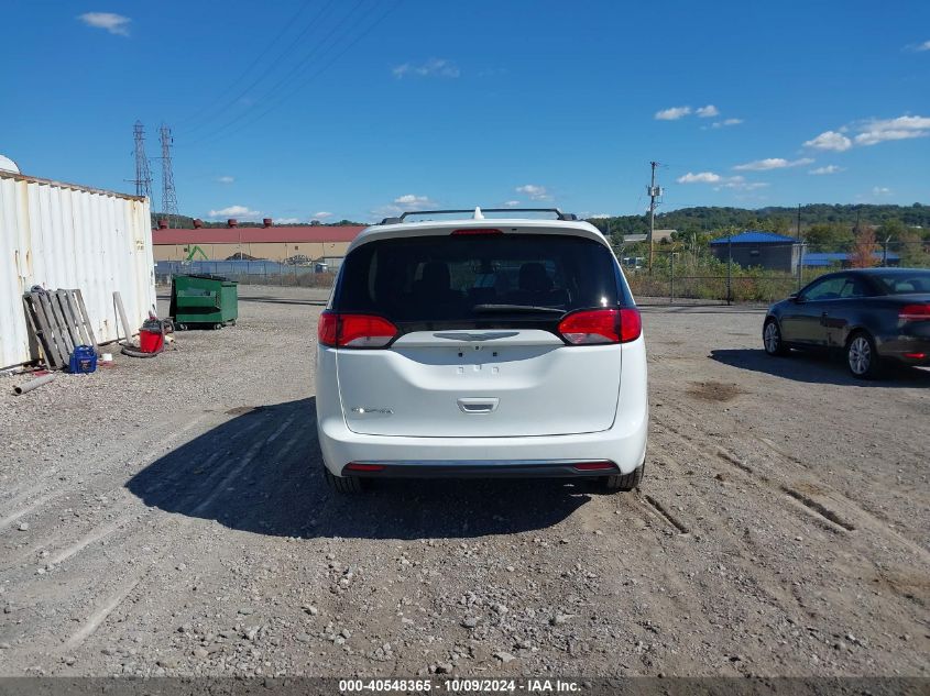 2C4RC1BG4HR832327 2017 CHRYSLER PACIFICA - Image 16