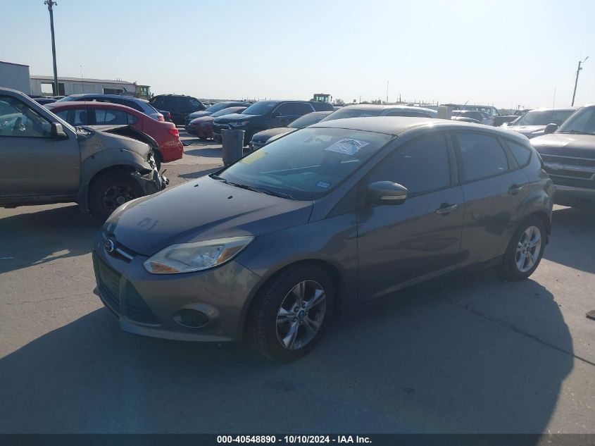 VIN 1FADP3K2XDL220561 2013 Ford Focus, SE no.2