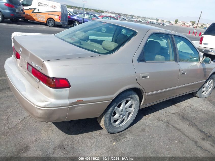 1999 Toyota Camry Xle V6 VIN: JT2BF28K5X0211447 Lot: 40548923