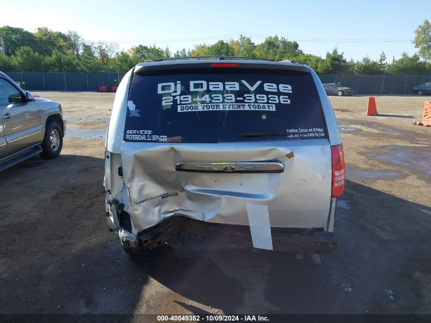 2A8HR54P28R600915 2008 Chrysler Town & Country Touring