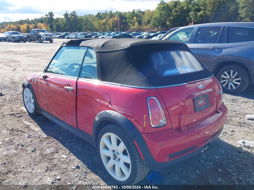 2006 MINI COOPER S VIN: WMWRH33546TK58132