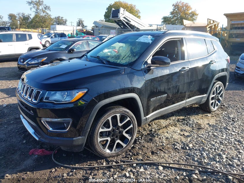 VIN 3C4NJDCB4JT437429 2018 JEEP COMPASS LIMITED 4X4