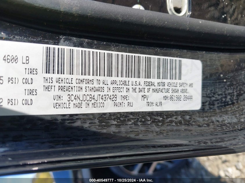VIN 3C4NJDCB4JT437429 2018 JEEP COMPASS LIMITED 4X4