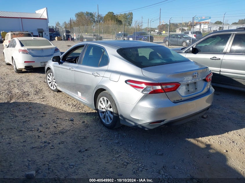 2018 TOYOTA CAMRY LE - 4T1B11HK4JU597175