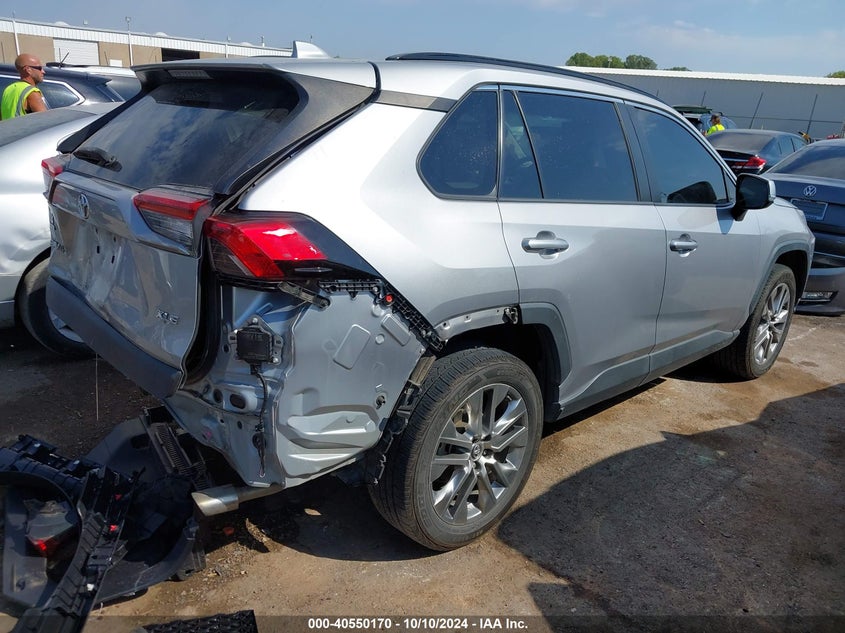 2019 TOYOTA RAV4 XLE PREMIUM - 2T3C1RFV2KC009123