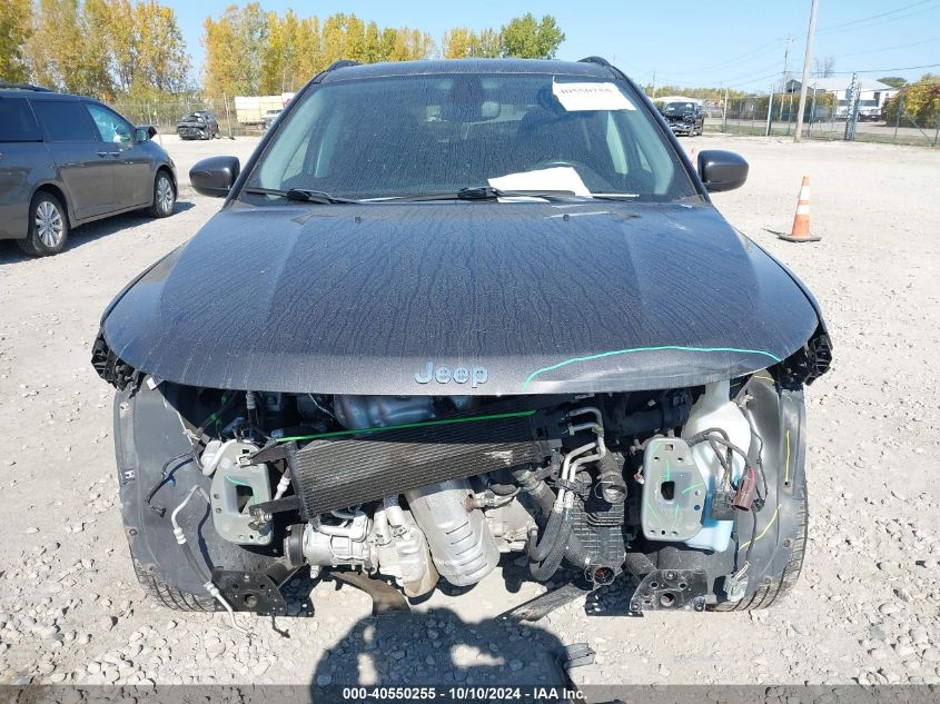 2018 Jeep Compass Latitude VIN: 3C4NJDBB0JT435694 Lot: 40550255