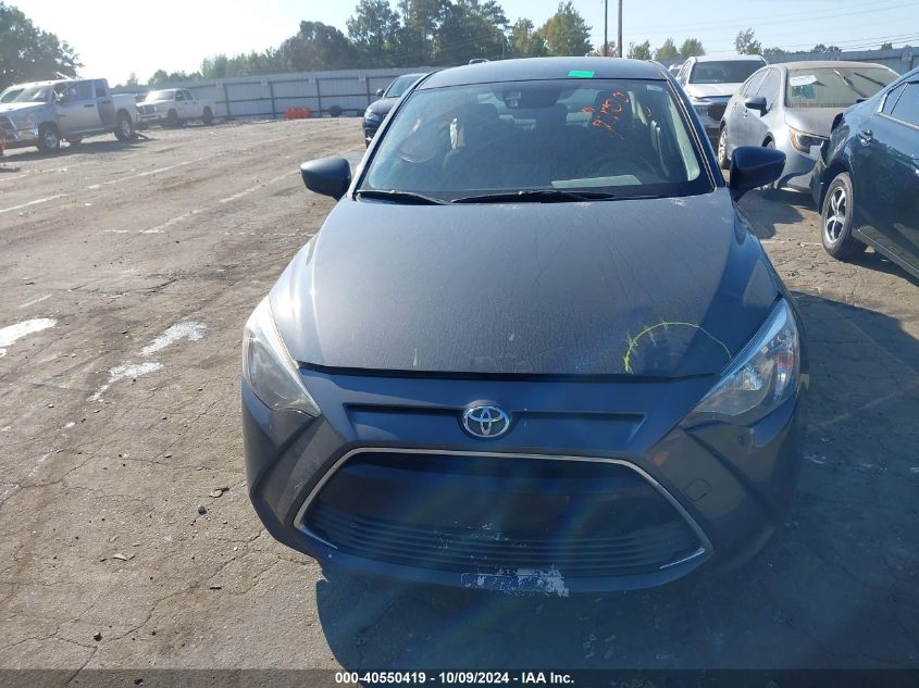 3MYDLBYV1HY196005 2017 Toyota Yaris Ia