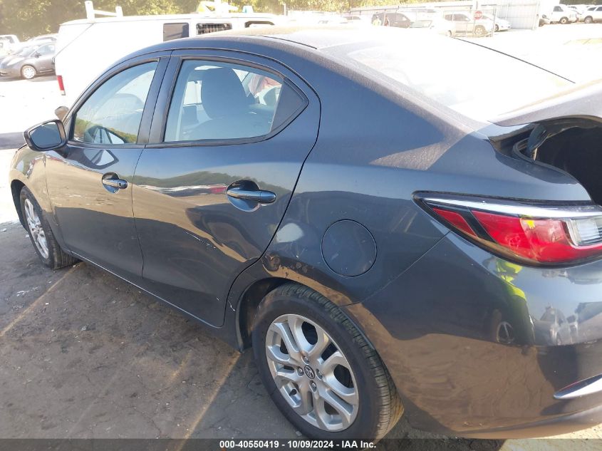 3MYDLBYV1HY196005 2017 Toyota Yaris Ia