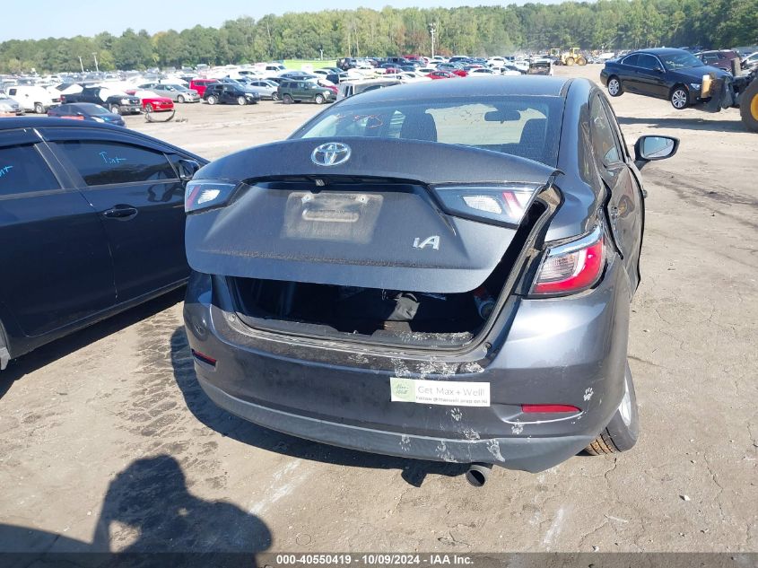 3MYDLBYV1HY196005 2017 Toyota Yaris Ia