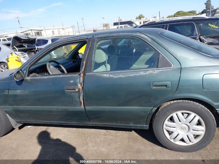 4T1BF22K01U958384 2001 Toyota Camry Le V6