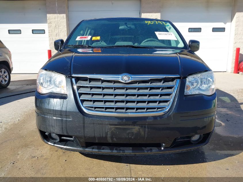 2A4RR5D15AR112873 2010 Chrysler Town & Country Touring