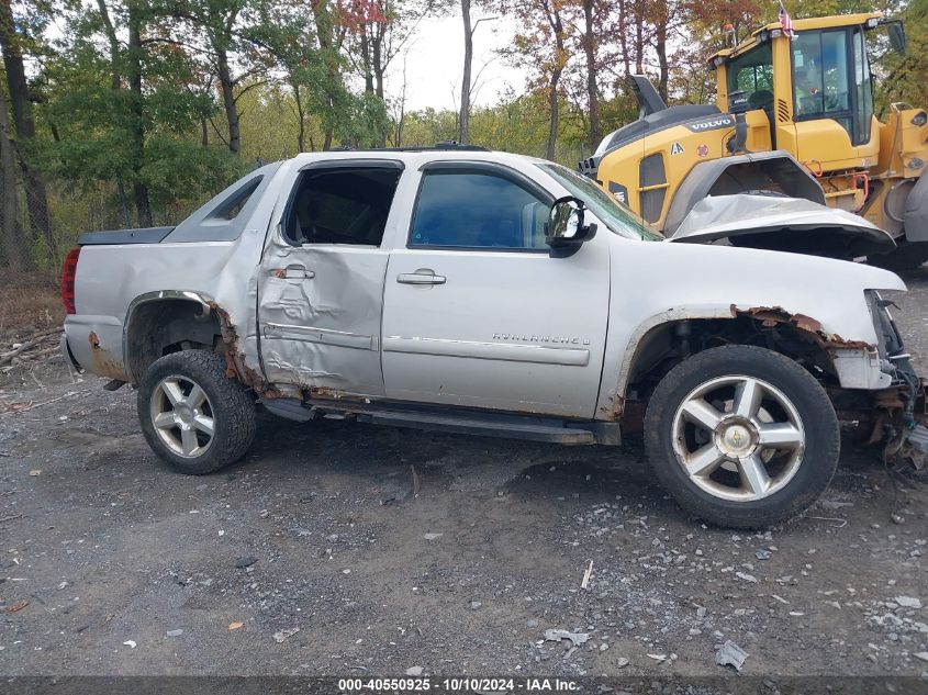 2007 Chevrolet Avalanche 1500 Ls/Lt/Ltz VIN: 3GNFK12317G135695 Lot: 40550925