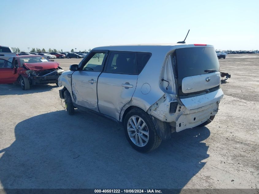 2018 Kia Soul + VIN: KNDJP3A5XJ7582497 Lot: 40551222