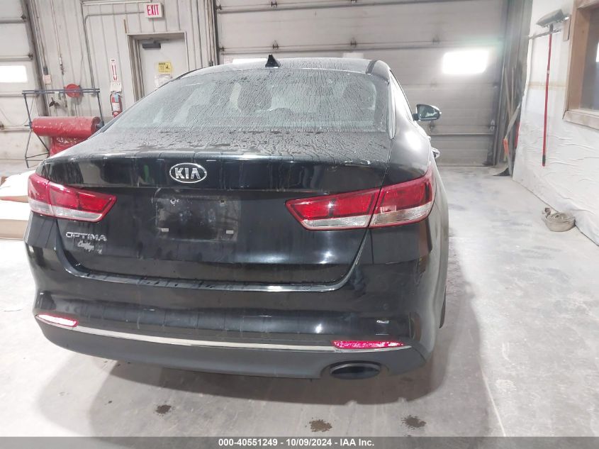 5XXGT4L35JG257609 2018 Kia Optima Lx/S