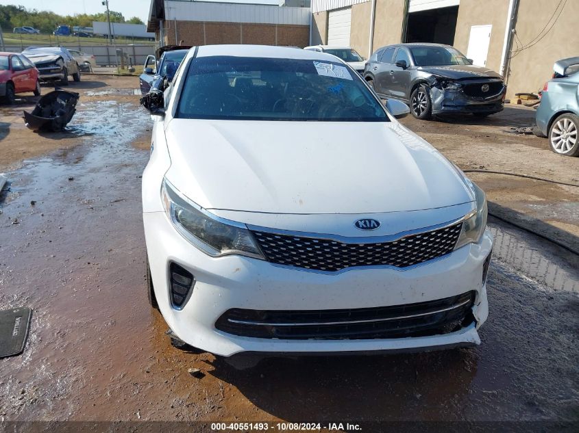 5XXGT4L30JG216160 2018 Kia Optima S