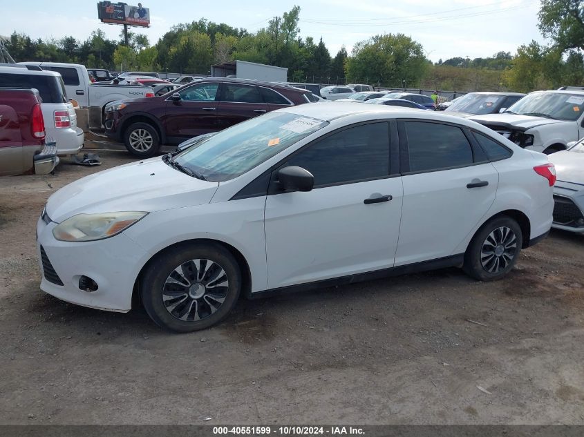 2012 Ford Focus S VIN: 1FAHP3E20CL450637 Lot: 40551599