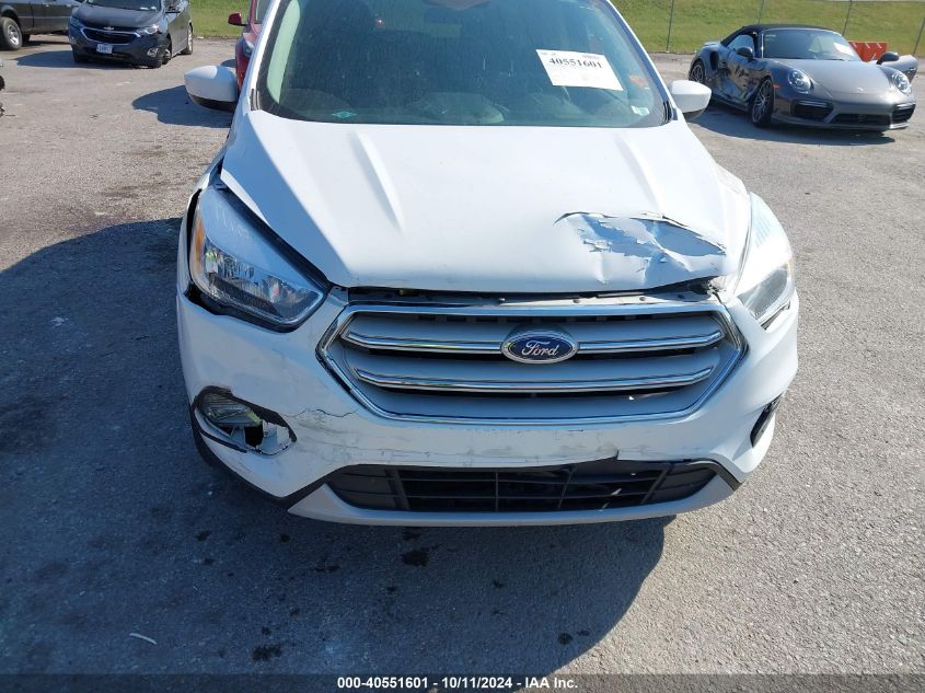 2018 Ford Escape Se VIN: 1FMCU9GD0JUB82416 Lot: 40551601