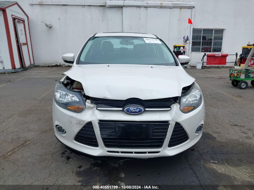 1FADP3J23EL414318 2014 Ford Focus Titanium