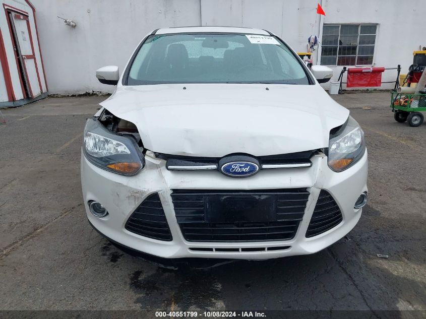 1FADP3J23EL414318 2014 Ford Focus Titanium