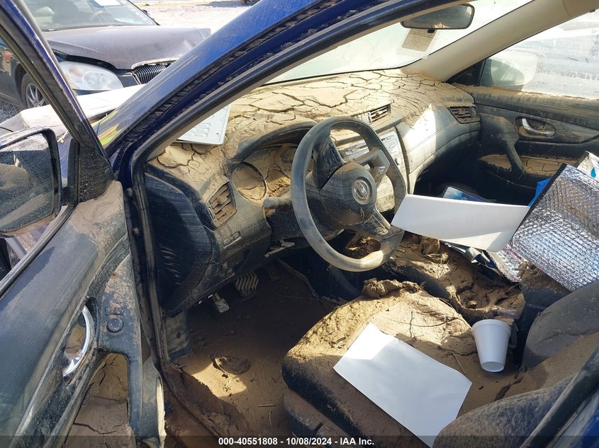 VIN KNMAT2MT7HP609648 2017 NISSAN ROGUE S