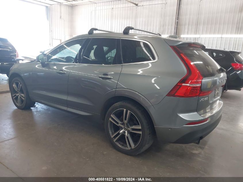 VIN LYV102RK4JB122532 2018 Volvo XC60, T5 Momentum no.3