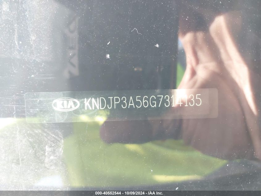 KNDJP3A56G7314135 2016 Kia Soul +