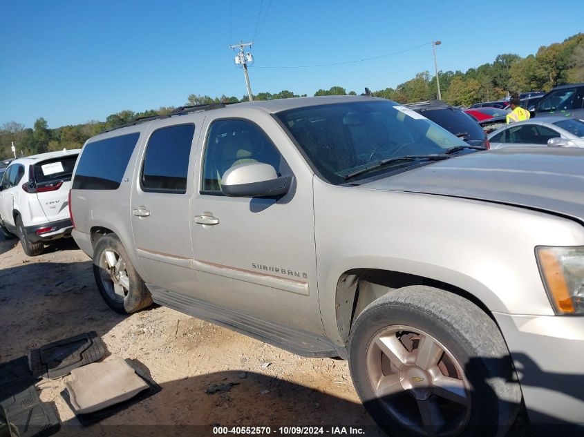 2007 Chevrolet Suburban C1500 VIN: 1GNFC16047J215178 Lot: 40552570