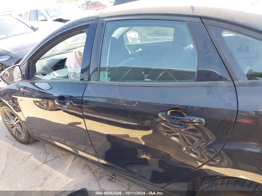 1FADP3F27EL130098 2014 Ford Focus Se