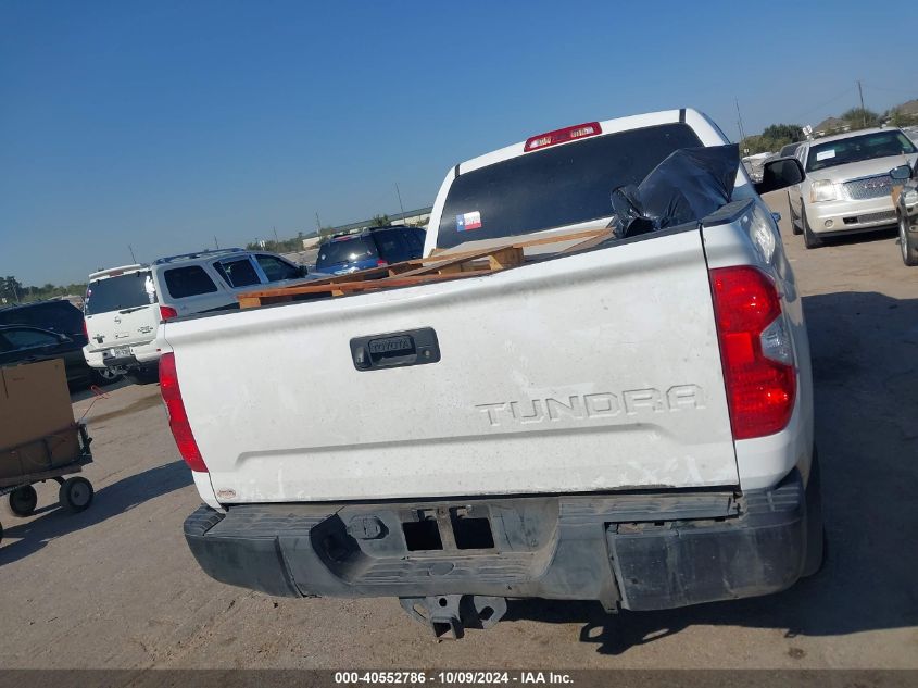 2019 Toyota Tundra Sr 4.6L V8 VIN: 5TFRM5F13KX140496 Lot: 40552786