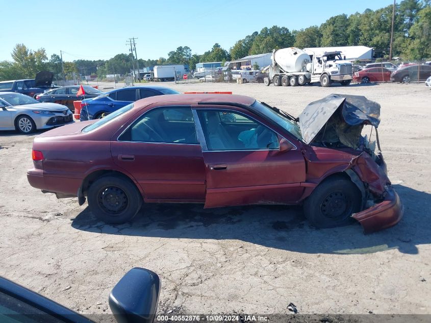 2000 Toyota Camry Ce VIN: 4T1BG22K4YU935391 Lot: 40552876