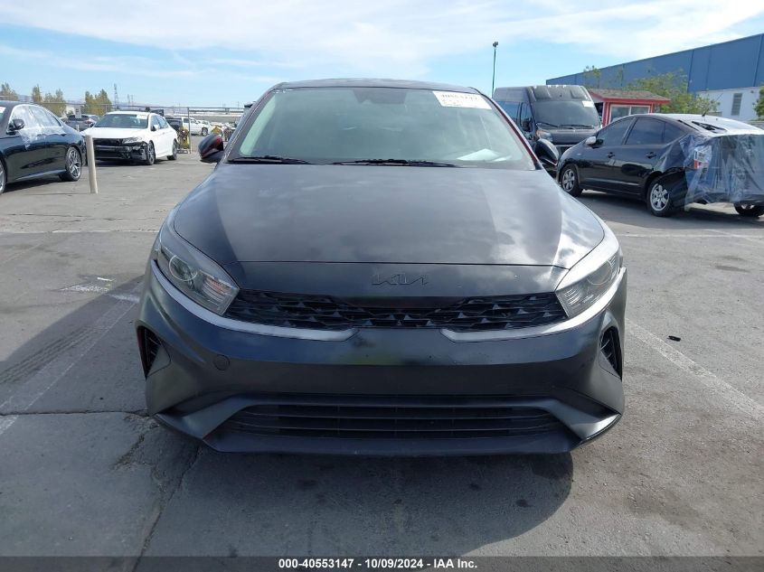 3KPF24AD9NE457580 2022 Kia Forte Lxs