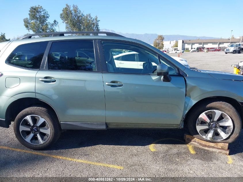 2017 Subaru Forester 2.5I Premium VIN: JF2SJAGCXHH809712 Lot: 40553262