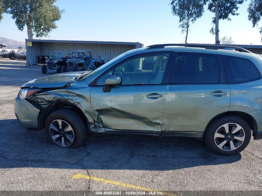 2017 Subaru Forester 2.5I Premium VIN: JF2SJAGCXHH809712 Lot: 40553262