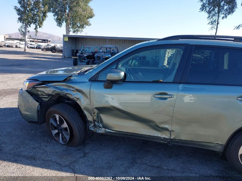 2017 Subaru Forester 2.5I Premium VIN: JF2SJAGCXHH809712 Lot: 40553262