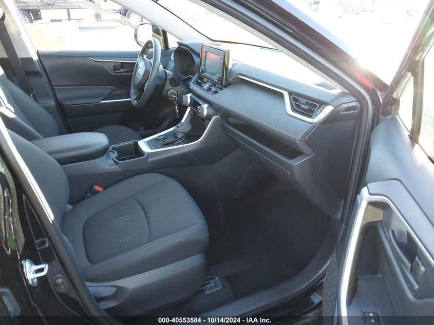 VIN JTMLWRFV8ND147718 2022 TOYOTA RAV4 HYBRID LE