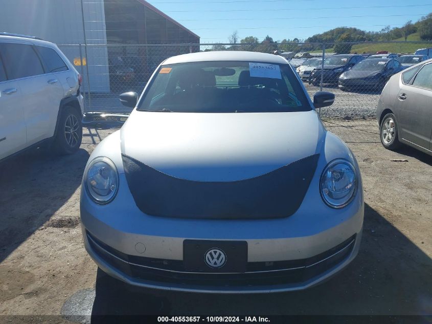 2012 Volkswagen Beetle 2.0T Turbo VIN: 3VW467AT0CM647725 Lot: 40553657