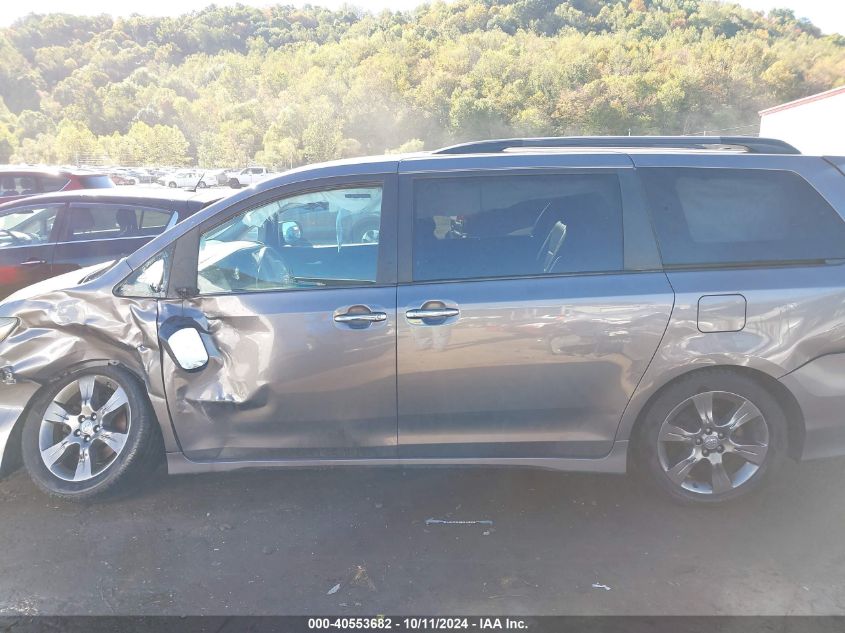 5TDXK3DC4GS737336 2016 Toyota Sienna Se Premium 8 Passenger