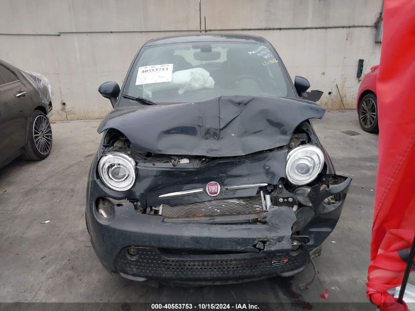 2018 Fiat 500E Battery Electric VIN: 3C3CFFGE2JT377406 Lot: 40553753