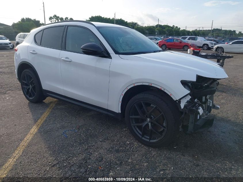 ZASPAJAN0K7C71833 2019 ALFA ROMEO STELVIO - Image 1