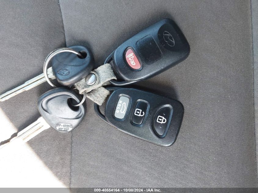 5NPDH4AE6EH521455 2014 Hyundai Elantra Se