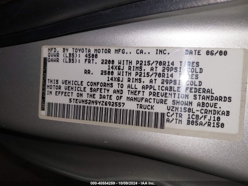 2000 Toyota Tacoma Base V6 VIN: 5TEVN52N9YZ692557 Lot: 40554259