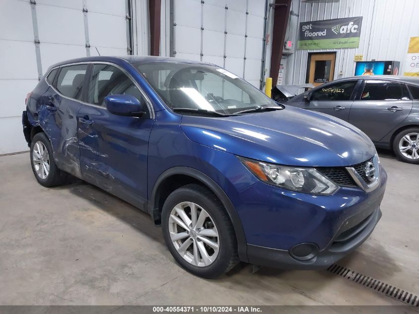 JN1BJ1CRXJW208605 2018 NISSAN ROGUE - Image 1