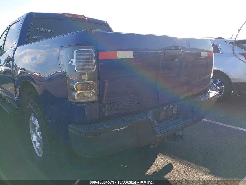 2007 Toyota Tundra Sr5 5.7L V8 VIN: 5TFEV54147X029235 Lot: 40554571