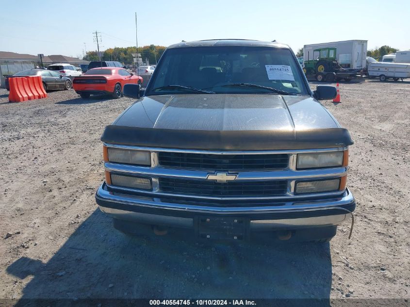 1996 Chevrolet Suburban K1500 VIN: 1GNFK16R2PJ342524 Lot: 40554745