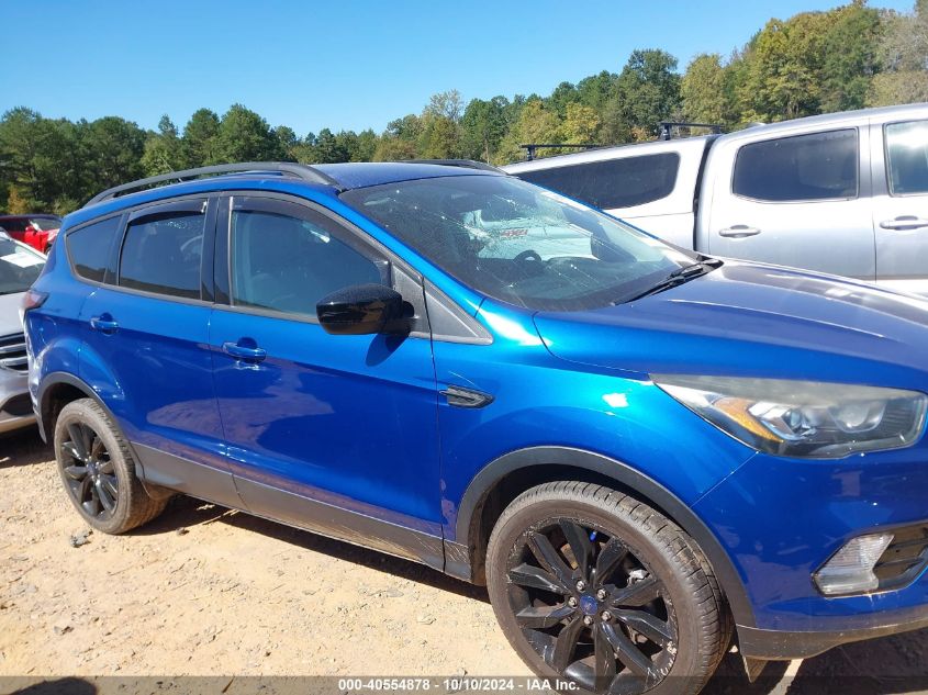 1FMCU9GDXJUB35698 2018 Ford Escape Se