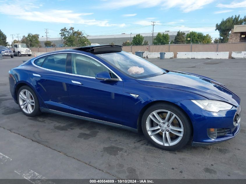 VIN 5YJSA1S28FF095010 2015 TESLA MODEL S no.1