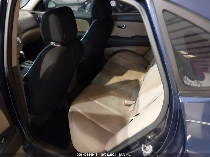 KMHDU4AD4AU039081 2010 Hyundai Elantra Gls