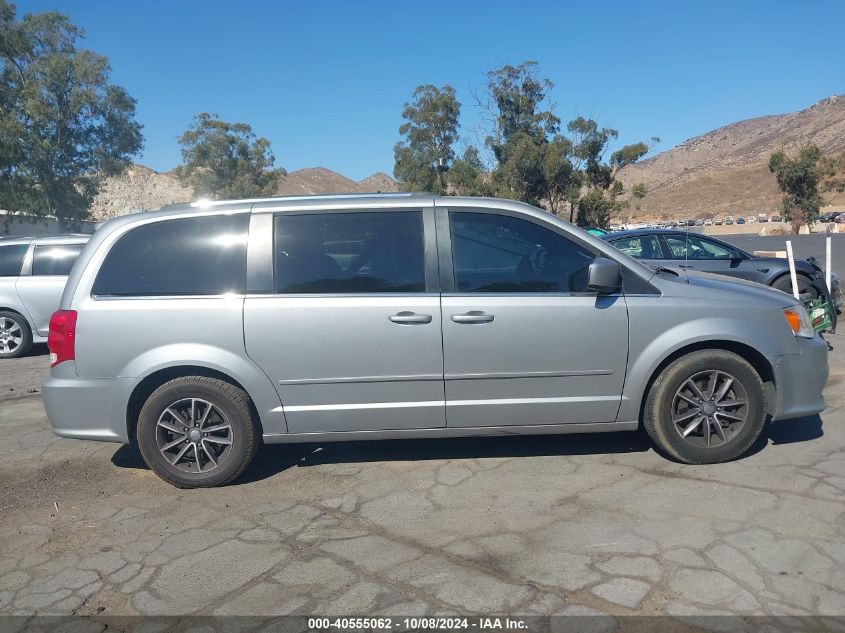 2C4RDGCG7HR566557 2017 Dodge Grand Caravan Sxt