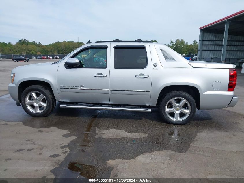 2013 Chevrolet Avalanche Ltz VIN: 3GNTKGE70DG240664 Lot: 40555101