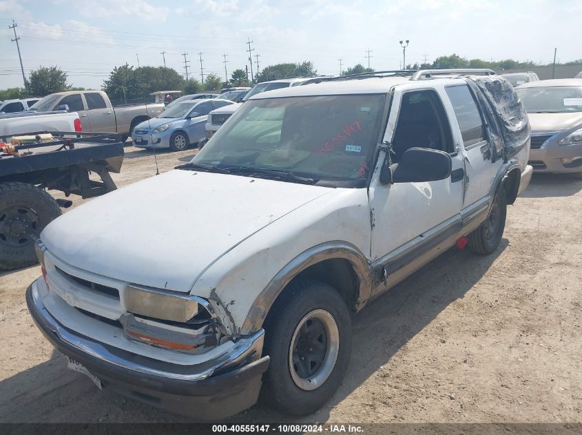 2000 Chevrolet Blazer Lt VIN: 1GNCS13W9Y2102045 Lot: 40555147